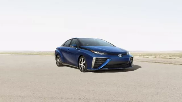 Dicen que Mirai significa futuro en japonés y a eso apunta Toyota: el auto a hidrógeno