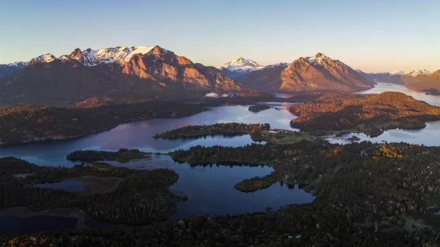 “La Patagonia en un solo lugar”: Río Negro presentó su temporada de invierno en Córdoba (conectividad y experiencias todo el año)
