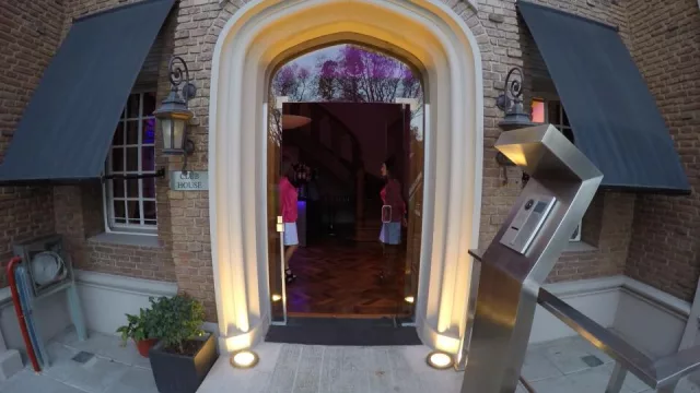 Se acercaban las 18hs y todo estaba listo para recibir los invitados #LoQueViene.