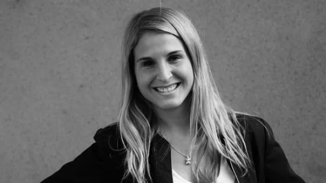 Ayelén Fabri, asesora comercial.