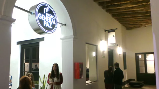 Las galerías del paseo se conjugan con los espacios al aire libre, respetando su arquitectura original.