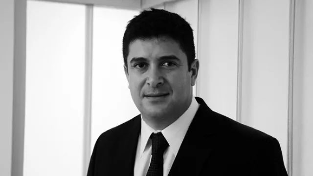 José Lozada, director