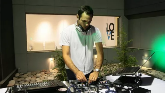 DJ, sonidista y más: Martín Allende, otro clásico de los eventos de InfoNegocios.