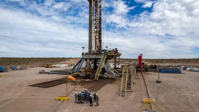 Vaca Muerta impulsa un récord histórico de gas y acerca al petróleo a su máximo en Neuquén