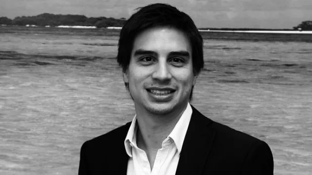 Gastón Ceballos, gerente comercial y de centros médicos.