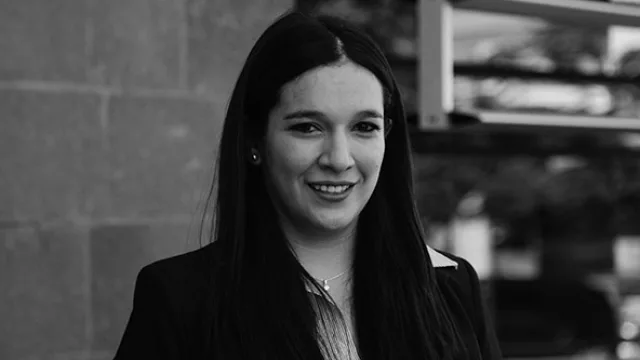 Eliana Bustos, encargada de atención personalizada