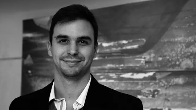 Valentin Jauregui, socio.