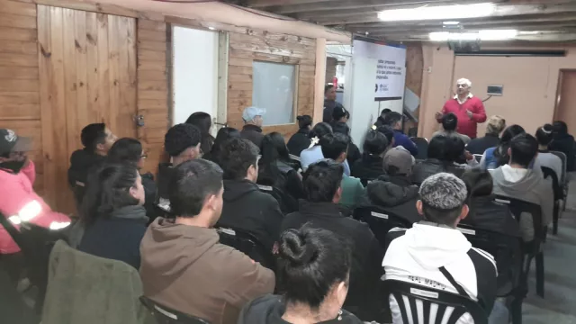 45 jóvenes comenzaron a formarse para ser parte de la Defensa Civil (compromiso)