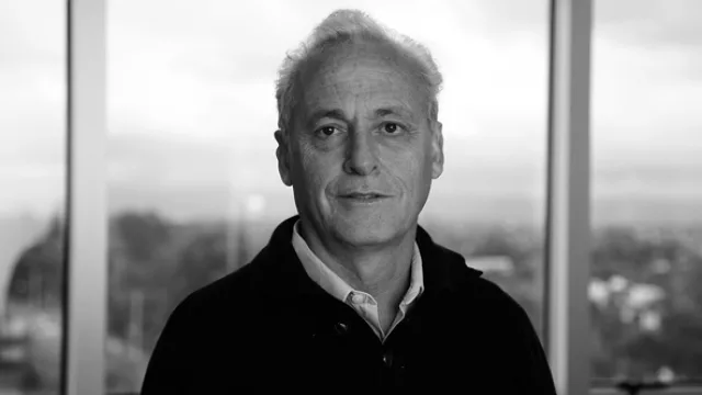 Fernando Reyna, director.