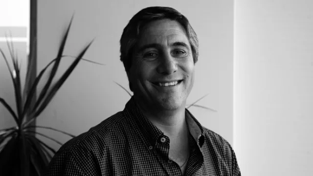 José Kanter, director.