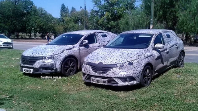 Modelitos nuevos de Renault pasearon por Córdoba