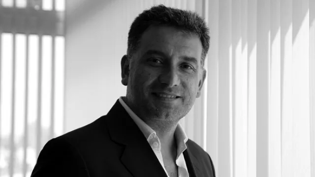 Alejandro Powel, gerente de Desarrollo de Ventas.