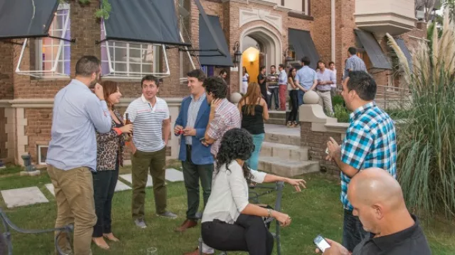  Distentidos, la consigna de los eventos que convoca cada mes InfoNegocios con   la producción de Soledad Huespe y el auspicio de Proaco y Osde.