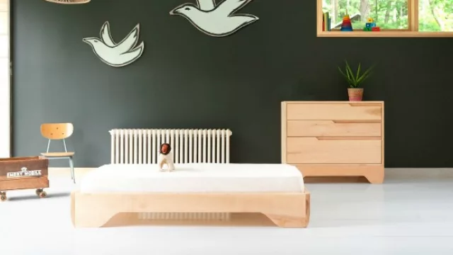 ...se convierte fácilmente en cama.