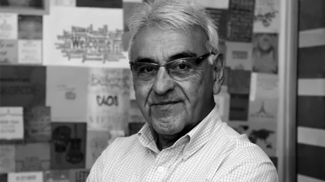 Raúl Fonseca, agente de Ventas - receptivo.