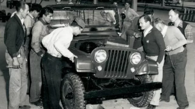 Montaje al primer jeep.