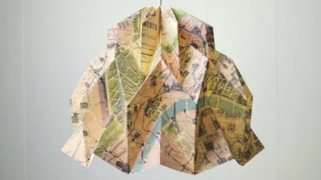 Una lámpara hecha a base de un mapa, ¿por qué no?  