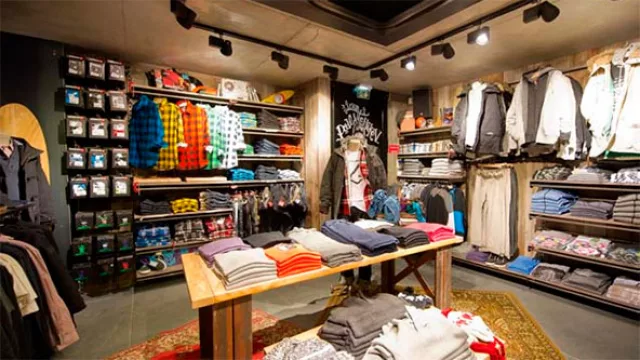 Quiksilver desembarcó en el local de Hippie Chic