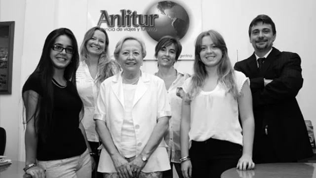 El equipo de Anlitur.