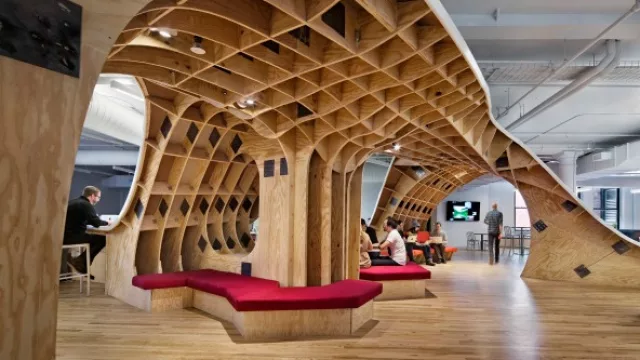 Los espacios privados y públicos conviven sobre una misma estructura.