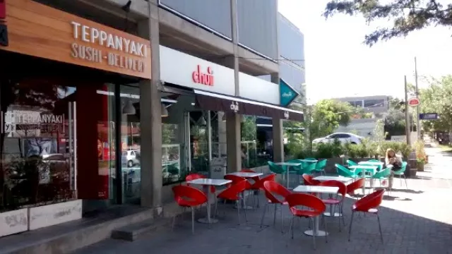 La Tejeda le pone sabor al Cerro (en 7 cuadras, una veintena de locales gastronómicos)