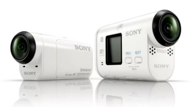 Action Cam Mini de Sony (gigante, chiquito)