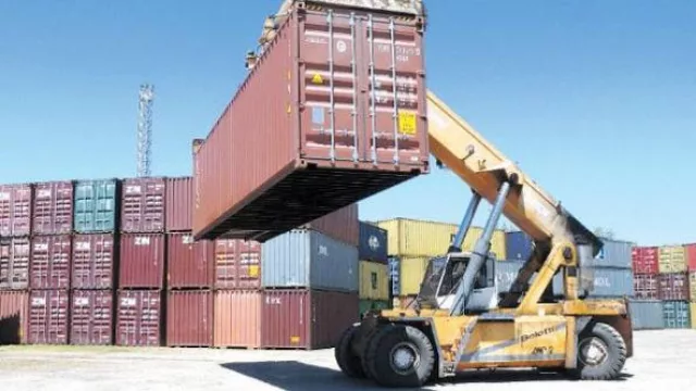 “Una de cal y otra de arena”... bien las Impo, no así las Expo