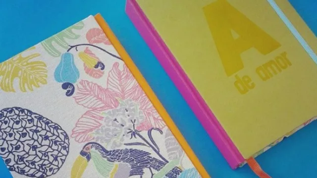 A de Amor, by Isla Komodo – Taller Paraíso.