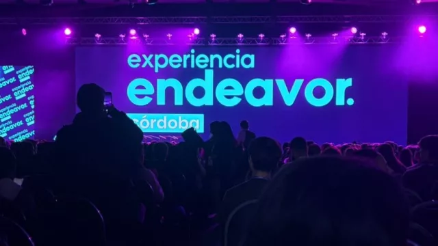 El poder humano frente a la IA: qué dejó el paso de Alan Daitch en Endeavor Córdoba (el “criterio” sigue siendo la última trinchera)