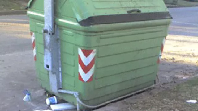 “Verde que te quiero verde”... hasta para los contenedores de basura