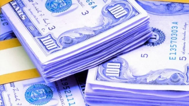 Se reduce la brecha entre el oficial y el blue