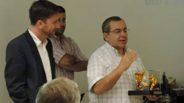 Premio CREA para Rodolfo Bellomo, por la formación académica de generaciones de publicistas.