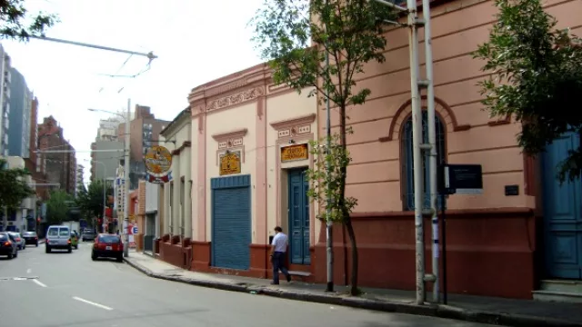 Una prensera enamorada de Güemes