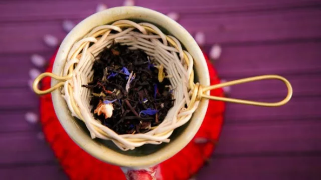 Los blends con flores y frutas se destacan en la carta de Oda al Té