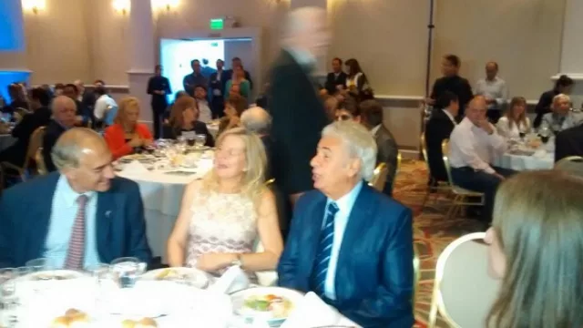 De la Sota cierra ciclo de almuerzos en Mediterránea