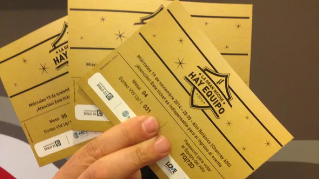 Ya distribuimos las entradas para La Gran Noche (cada cartón, una chance para el 0Km)