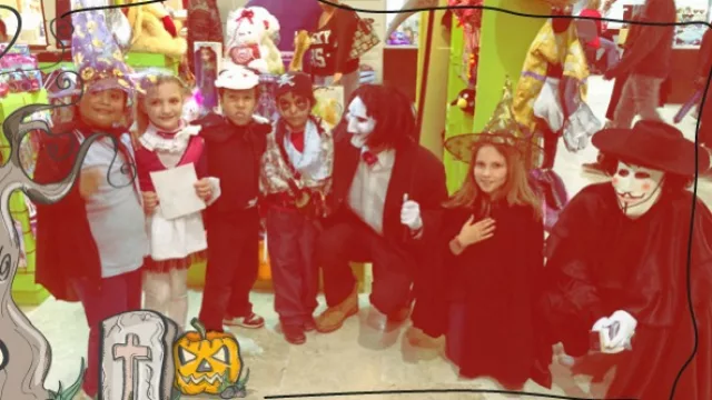 Terror en VA Shopping, by Gurdulich.