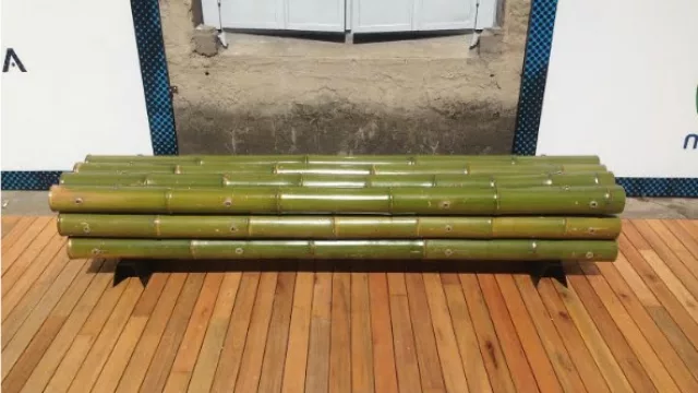 ¿Te sentarías en este asiento de caña de bambú?