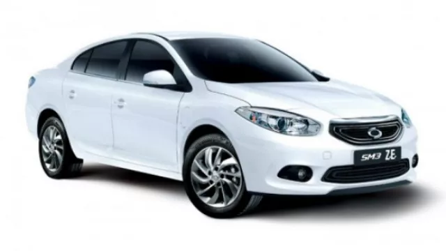 SM3 Z.E. El año pasado la marca francesa presentó este eléctrico alta gama.