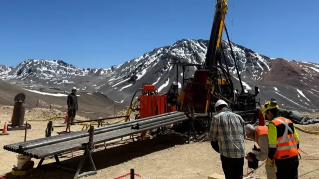 Piuquenes sumó un nuevo descubrimiento y reforzó el potencial cuprífero de San Juan