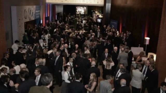 Ahora se le animan todos