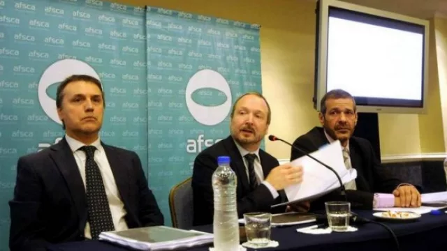 Un nuevo round entre el Afsca y Clarín