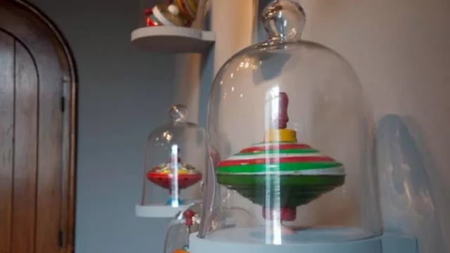 ...y de trompos antiguos.