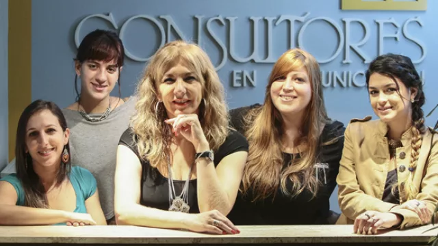 El equipo de Consultores Asociados en Comunicación