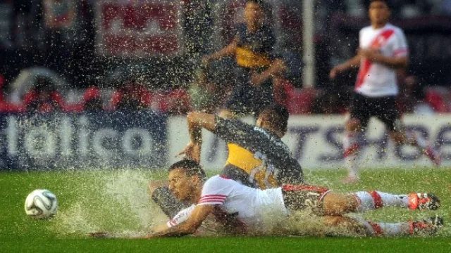 Pasó el water-fútbol y el ganador es…