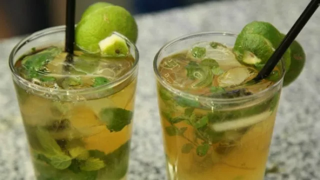 Sí, sí, buena bebida.