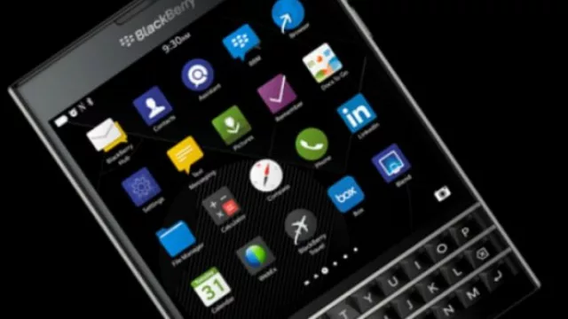BlackBerry presentó su modelo Passport