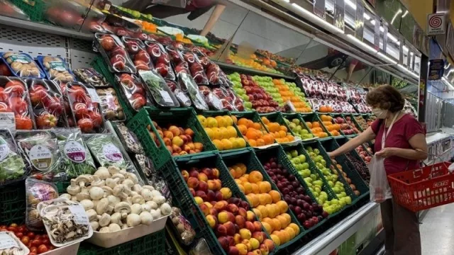 En agosto, una familia tucumana necesitó más de $ 60.000 para no caer en la línea de pobreza 