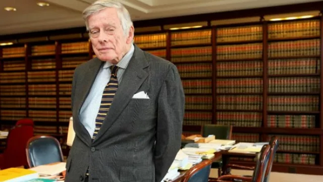 Argentina en desacato, dice Griesa (multa en suspenso)