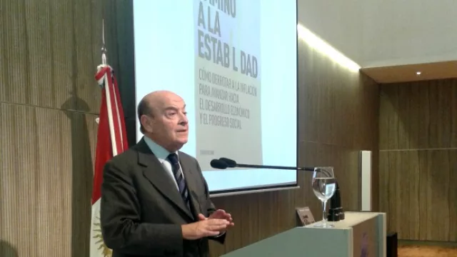 Piden 3 años de prisión para Cavallo